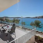 Villa Luxury Sea Side With Heated Pool Rogoznica (Sibenik-Knin)