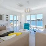 Villa Luxury Sea Side With Heated Pool Rogoznica (Sibenik-Knin)