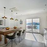 Luxury Sea Side With Heated Pool *
