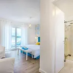 Luxury Sea Side With Heated Pool Rogoznica (Sibenik-Knin)