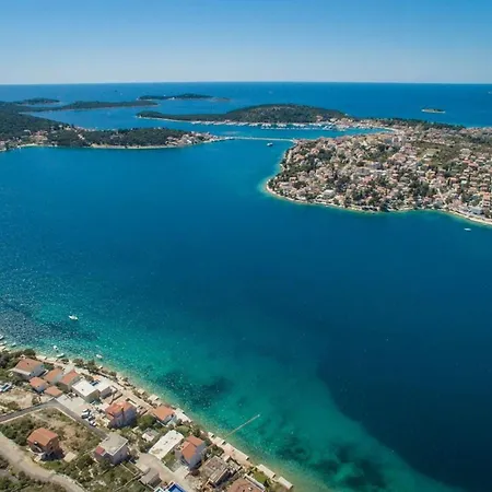 Luxury Sea Side With Heated Pool Villa Rogoznica (Sibenik-Knin)