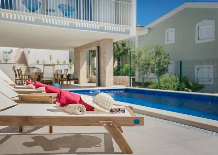 Luxury Sea Side With Pool Rogoznica (Sibenik-Knin)