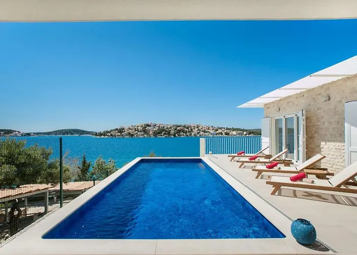 Luxury Sea Side With Pool Rogoznica (Sibenik-Knin)