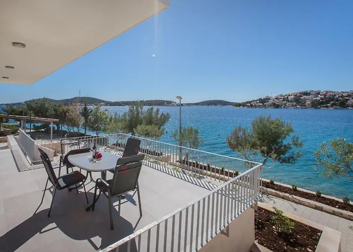 Villa Luxury Sea Side With Pool Rogoznica (Sibenik-Knin)