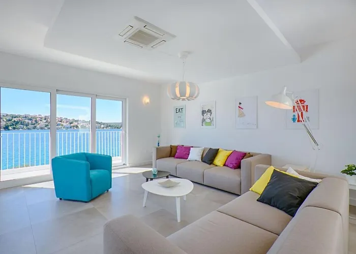 Luxury Sea Side With Pool *