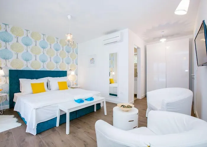 Luxury Sea Side With Pool Rogoznica (Sibenik-Knin)