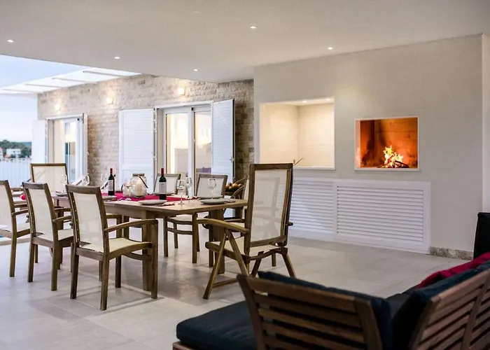 Luxury Sea Side With Pool Rogoznica (Sibenik-Knin)