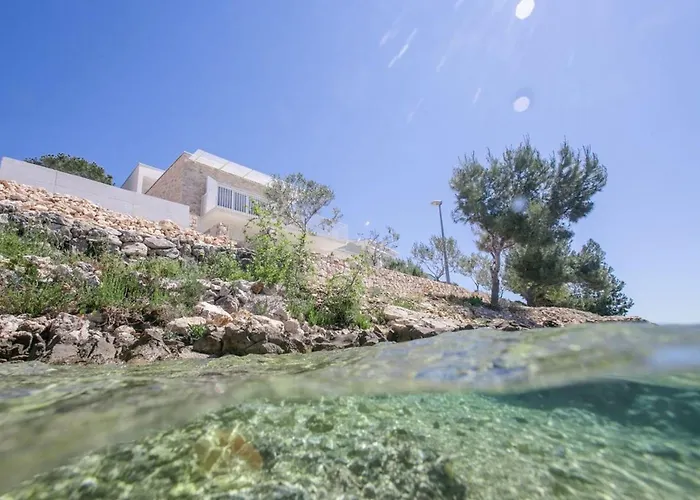 Luxury Sea Side With Pool *